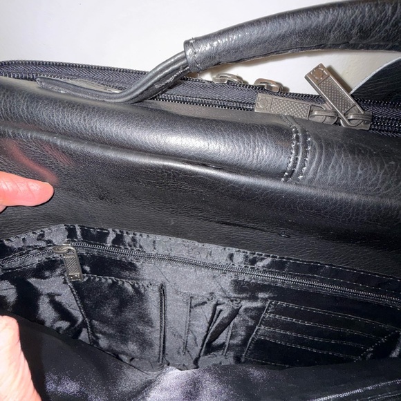 Kenneth Cole Dark Leather Messenger Bag - Picture 6 of 10